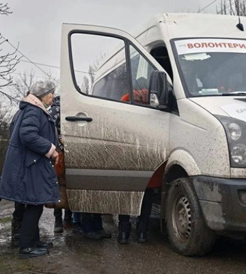 Зеленський привітав волонтерів зі святом