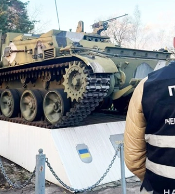 В Черниговской области задержан военный, который продал танковые запчасти