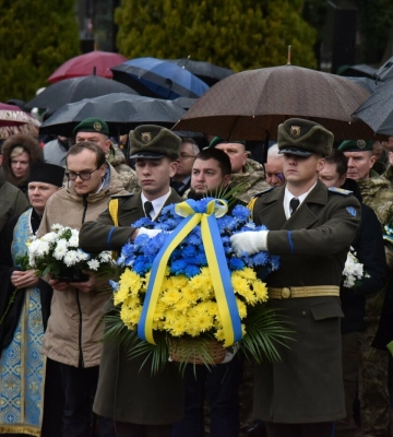 Сьогодні на Львівщині вшанували Героїв Небесної Сотні, - ФОТО