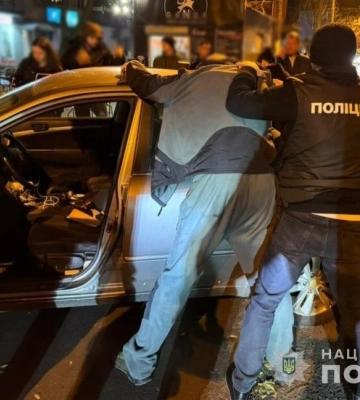 Одеські правоохоронці затримали організатора &quot;схеми&quot; виїзду за кордон