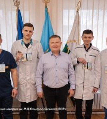 Чотирьох полтавських лікарів відзначив Залужний