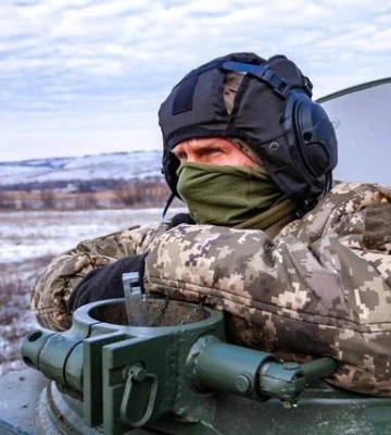 Зашла ли война в Украине в тупик: Муженко рассказал, почему ВСУ следует перейти к обороне