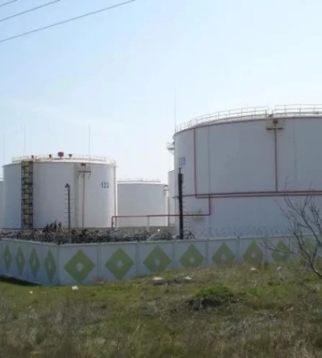 Утренние взрывы в Феодосии. СБУ и ГУР ударили по нефтяному терминалу россиян – источник