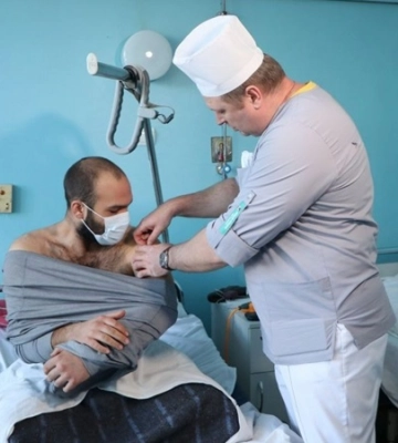 «Побільшало нападів диких звірів»: лікарі Дніпра розповіли, з чим іще доставляють оборонців з фронту