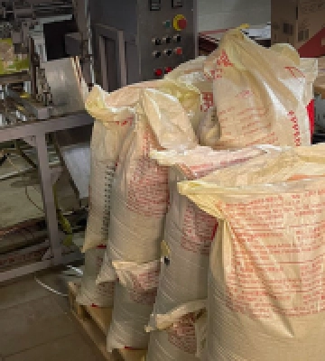 БЕБ викрило масштабне виробництво фальсифікованої харчової продукції у парку Межигір’я