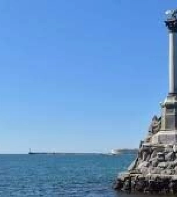 В окупованому росіянами Севастополі в районі бухти було чути вибухи і стрілянину - Крим Реалії