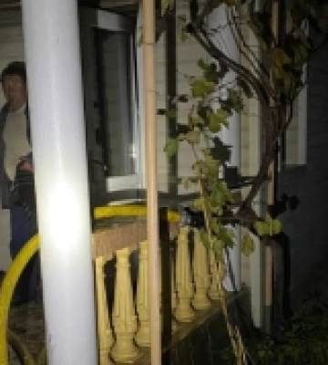 Одещина: у селі Ізмаїльського району серед ночі зайнявся будинок