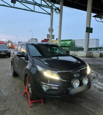 Прикордонники у мешканця Львівщини виявили викрадений в Болгарії кросовер