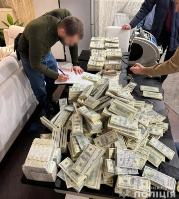 В Днепре разоблачили организованную преступную группировку: торговали оружием и боеприпасами