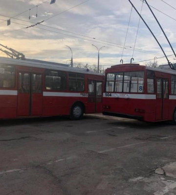 У Херсоні на маршрути вийшли два тролейбуси, подаровані Миколаєвом