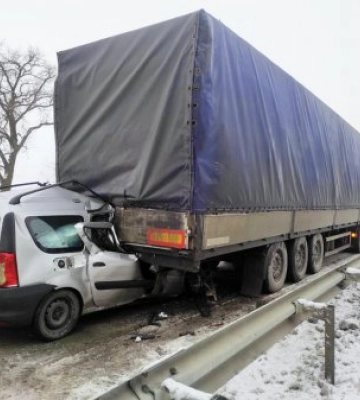 Кривавий ранок на трасі «Київ-Чоп»: жахлива аварія