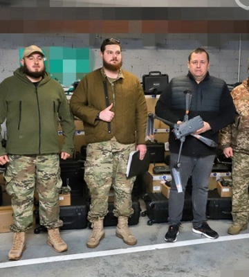 Дніпро до дня ЗСУ доправив військовим партію дронів і техніки на майже 12 млн грн