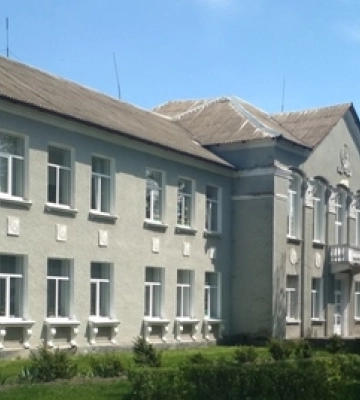 Волиньрада передала для однієї з шкіл старенький ВАЗ 