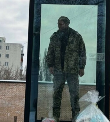 В Києві з&#039;явилась воскова фігура бійця, розстріляного за Слава Україні