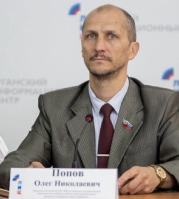 В окупованому Луганську підірвали авто &quot;депутата ЛНР&quot;: на нього раніше вже скоювали замах. Фото і відео