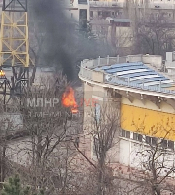 В центре Луганска взорвался автомобиль с &quot;депутатом&quot; так называемого &quot;народного совета&quot;
