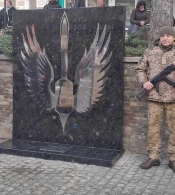 У Хусті відкрили пам’ятну інтерактивну стелу загиблим землякам