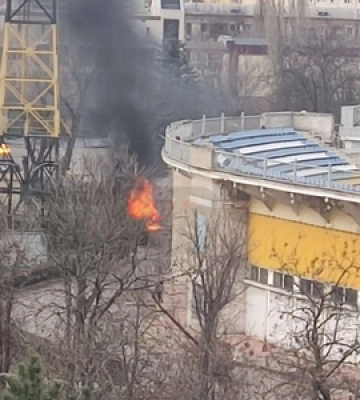 В Луганске взорвали машину с &quot;депутатом&quot;: предатель погиб