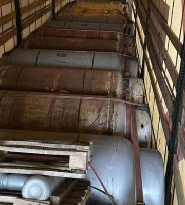 В Україну намагалися незаконно ввезти фреон: замаскували під гуманітарку