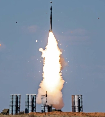 Окупанти вдарили ракетами та обстріляли з танків Донецьку область, є постраждалі