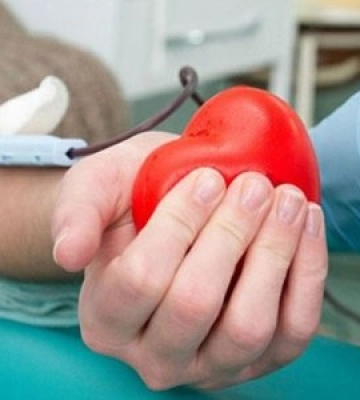 Потрібні донори: Закарпатська обласна станція переливання терміново потребує кров усіх груп