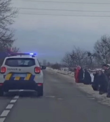 «Два тижні тому був вдома»: на Волинь «на щиті» повернувся полеглий Герой Іван Деркач