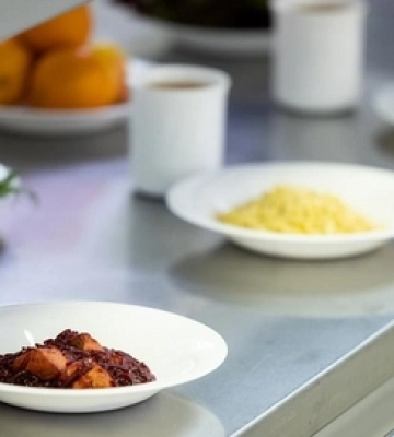 За втручання Волинської прокуратури постачальник продуктів харчування поверне майже 100 тисяч гривень надміру сплачених йому&amp;hellip;