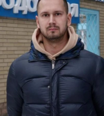 Матеріалами і технікою забезпечені: «Дніпроводоканал» усуває порив на магістральному водогоні