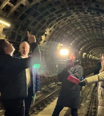 Кличко прокомментировал внезапное закрытие 6 станций метро в Киеве
