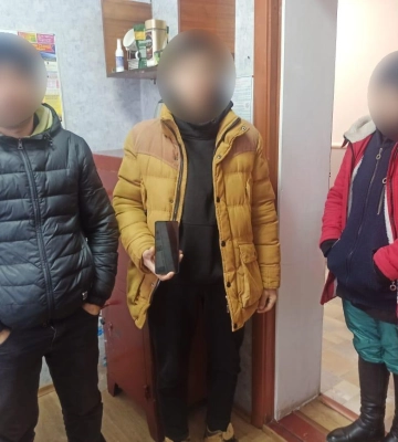 У Бурині затримали 14-річного шахрая