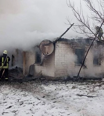 На Житомирщині у пожежі в житловому будинку загинули троє дітей: фото