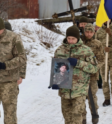Тростянецька громада попрощалася з героєм Олексієм Горбуновим