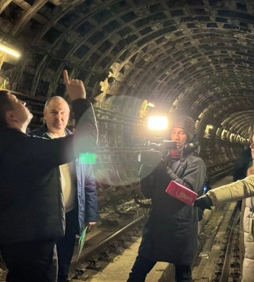 Прокуратура розслідує підтоплення тунелів Київського метрополітену