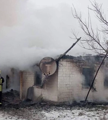 На Житомирщині у пожежі в житловому будинку загинули троє дітей: фото