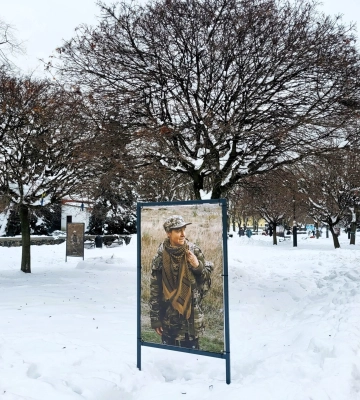 &quot;Небесний фотограф&quot;: в місті на Волині — виставка світлин загиблого на війні бійця