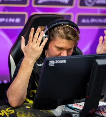 S1mple: За десять матчів в CS2, у п'яти проти мене були чітери