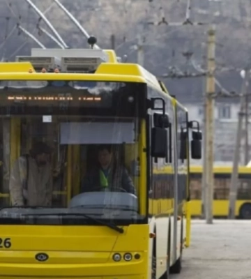 У Києві через закриття метро змінили дорожній рух на Либідській площі: карта проїзду