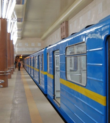 Між станціями метро &quot;Деміївська&quot; і &quot;Теремки&quot; можуть запустити човниковий рух