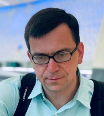 Відомий у Рівному лікар отримав повістку