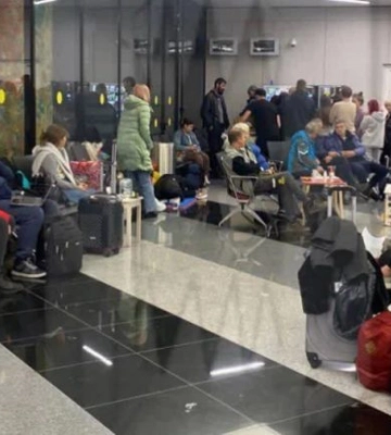У Мелітополі окупанти готуються до псевдовиборів: завезли агітаторів і глушать звʼязок