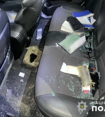 За ніч пошкодив та обікрав дві автівки та викрав третю машину: на Вінниччині затримано злочинця (ФОТО)