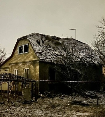 Адміністрація показала наслідки ракетної атаки на Київ