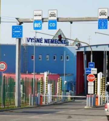 Проїзд вантажівок через КПП «Вишнє Нємецьке — Ужгород» може ускладнитись вже сьогодні
