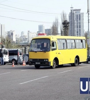 Эксперт рассказал, влияет ли на стоимость проезда в маршрутках закрытие нескольких станций метро Киева