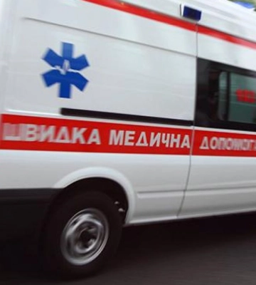 В Киеве на строительстве обрушилась стена: один строитель погиб, еще один — травмирован