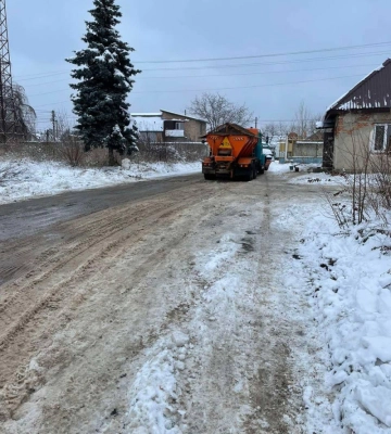 Понад 4 тисячі кілометрів автошляхів: хто на Волині має розчищати від снігу місцеві дороги