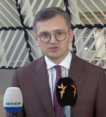 &quot;Можем попрыгать, потанцевать&quot;: Кулеба ответил на заявления Венгрии о членстве Украины в ЕС
