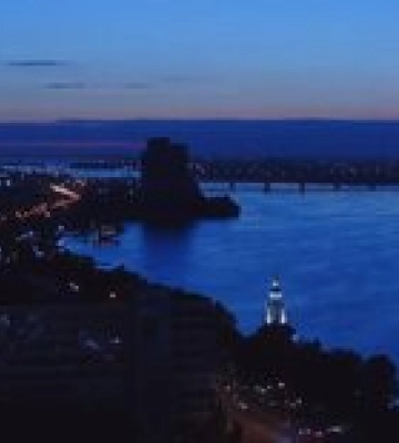 В Днепре слышны звуки взрывов во время тревоги