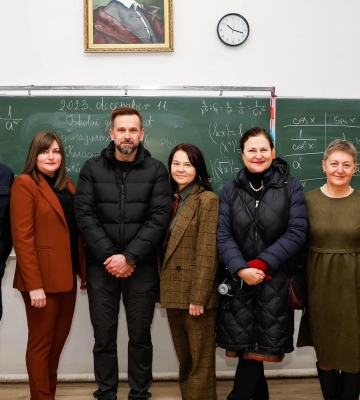 Представники ЄС відвідали угорськомовні освітні заклади Берегова