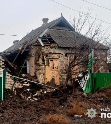 Окупанти за добу атакували 10 населених пунктів Донеччини: є руйнування